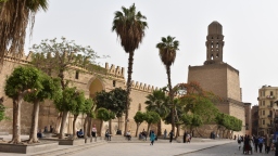 al-Jaame' ul-Anwar - Misr (al-Qaaherat ul-Mo'izziyah)